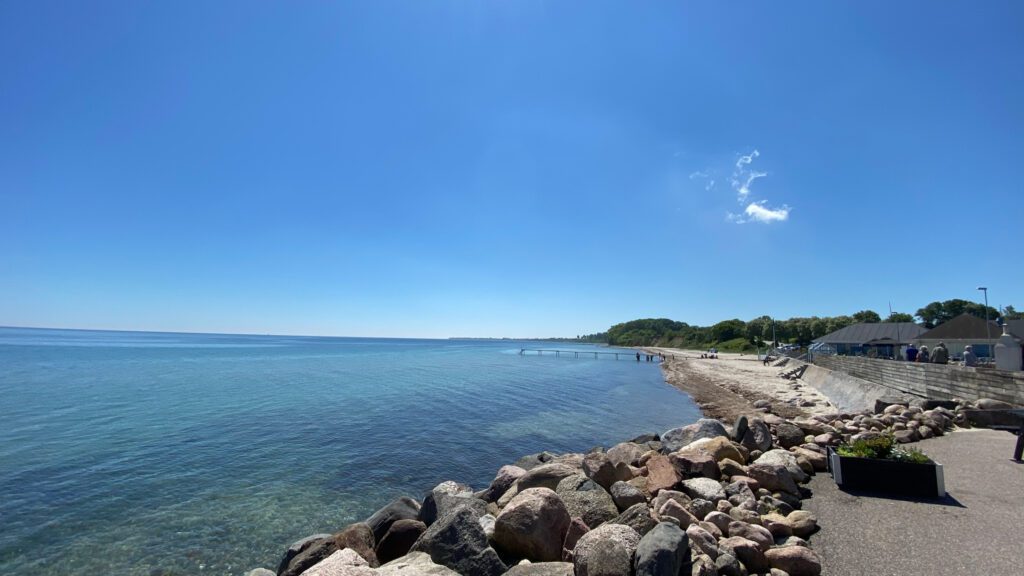 Stranden ved Mommark på Sydals