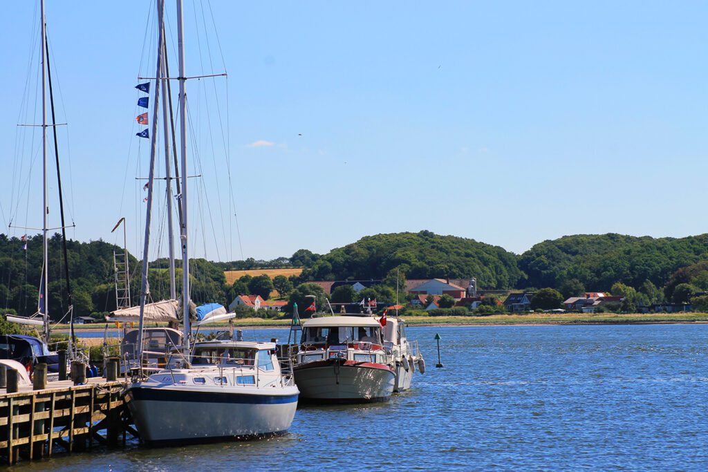 Lysbådehavnen ved Virksund