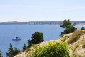 Børnevenlig strand ved Hvidbjerg i Østjylland - sommerhusudlejning i Hvidbjerg Strand