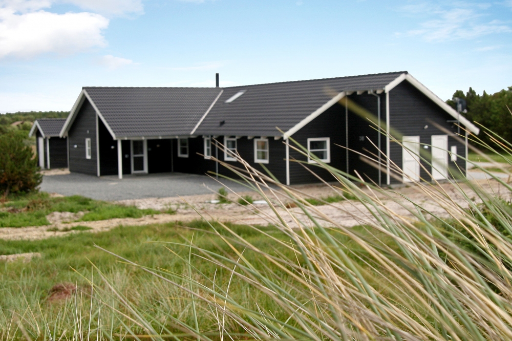 Dette skønne poolhus nr. 168 med plads til 24 personer ligger i Vestjylland