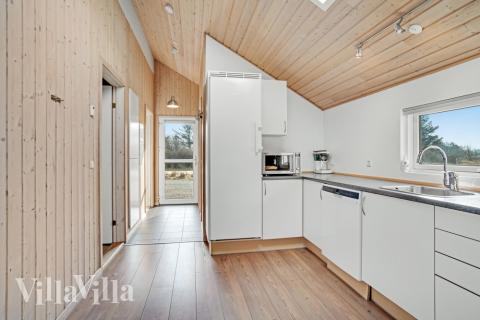 Køkkenet i luksushus nr. 236 er godt indrettet.