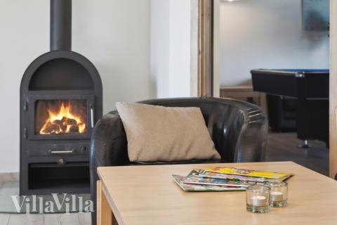 Sofahjørnet i luksushus 192 i Nordjylland.