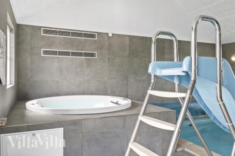 Nyd varmen i spaen i luksushus nr. 193 i Nordjylland