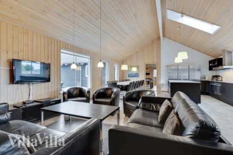 Sofahjørnet i luksushus 231 i Sydjylland.