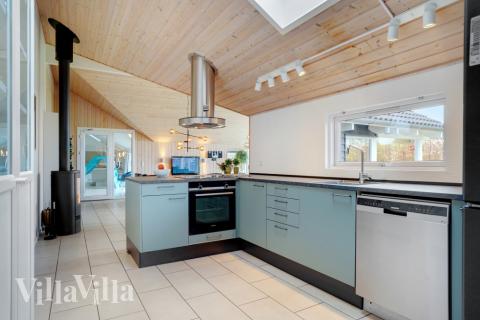 Køkkenet i luksushus nr. 264 er godt indrettet.