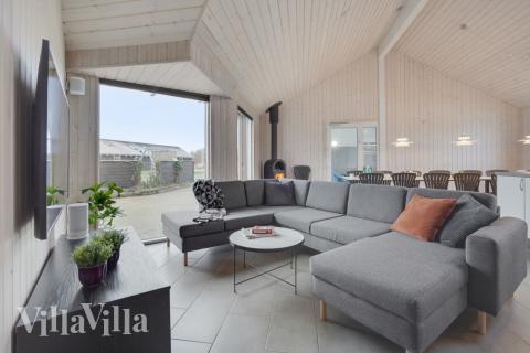 Sofahjørnet i luksushus 234 i Sydjylland.