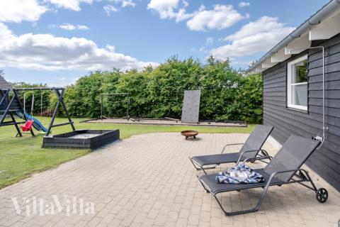 Stor terrasse ved luksushus nr. 246 i Sydjylland.