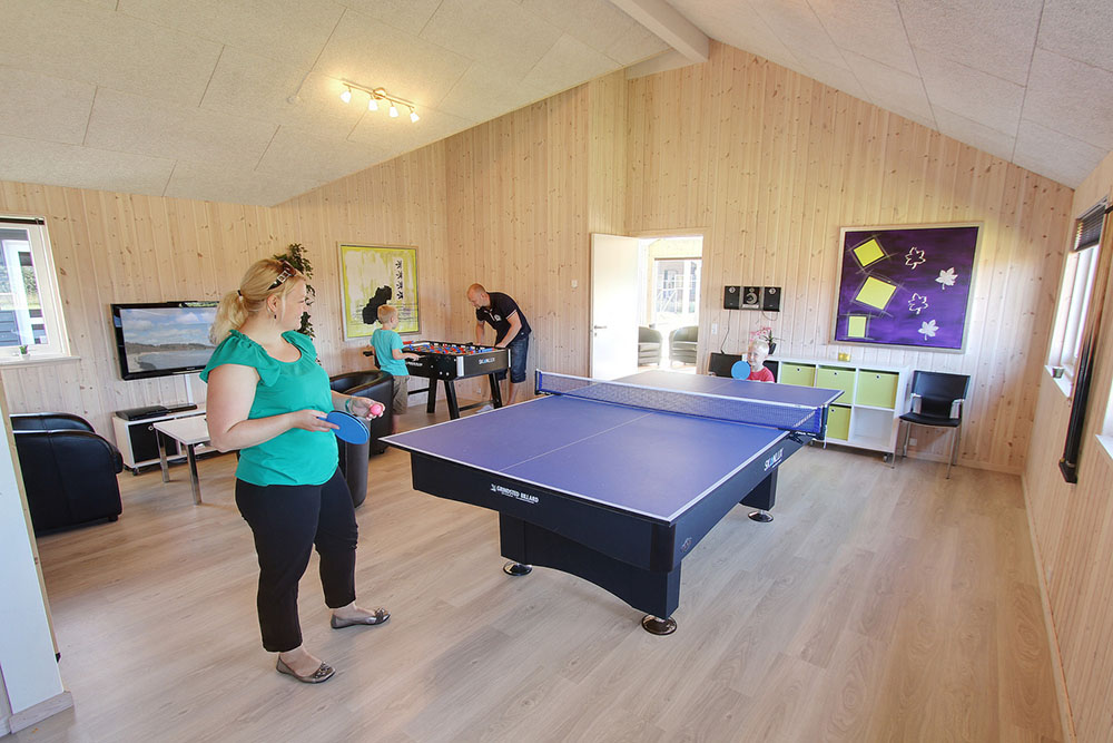 Her kan der dystes om æren eller opvasken i både bordfodbold, billard, bordtennis eller dart