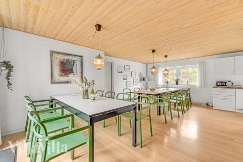 Luksushus nr. 145 har et dejligt opholdsrum.