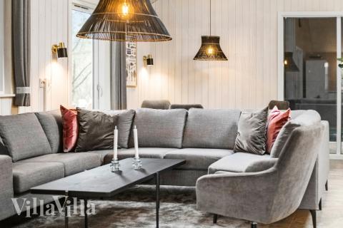 Sofahjørnet i luksushus 167 i Vestjylland.