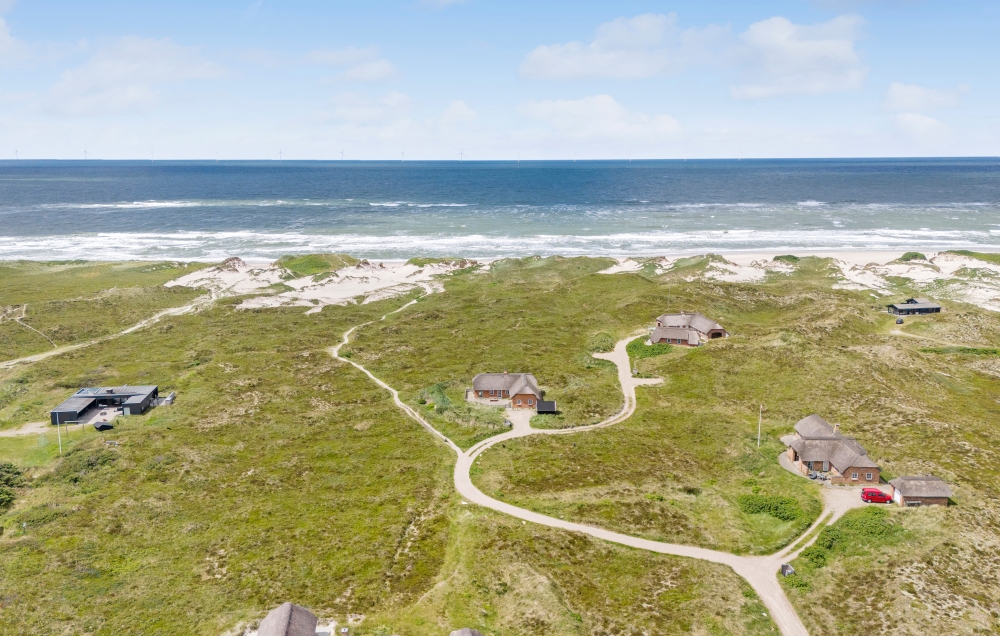 Det skønne område Vestjylland indbyder til et ophold i luksushus nr. 294.