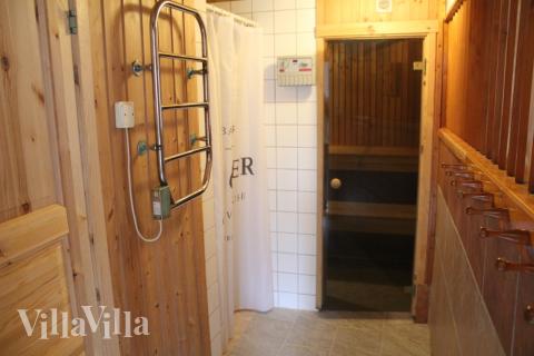 Saunaen indbyder til afslapning for hele familien