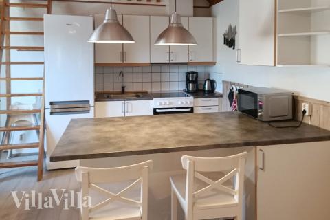 Køkkenet i luksushus nr. 84 er udstyrret, så I let kan lave mad til 18 personer.