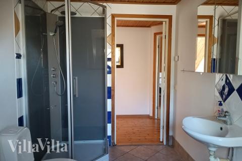 Ét af badeværelserne i luksushus nr. 78