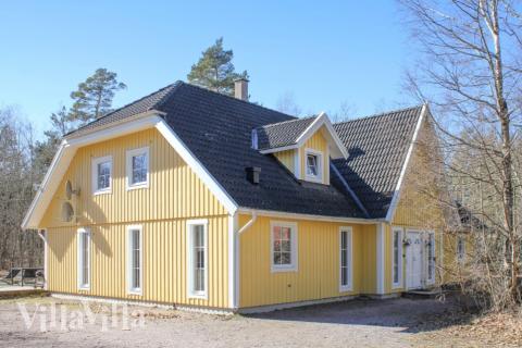 Flot sommerhus nr. 78 med god plads til op til 14 personer