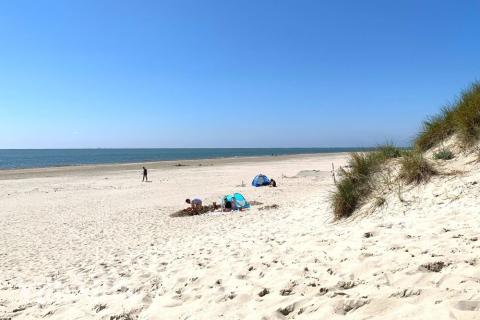 Den dejlige strand nær luksushus 261 ved Vestjylland.