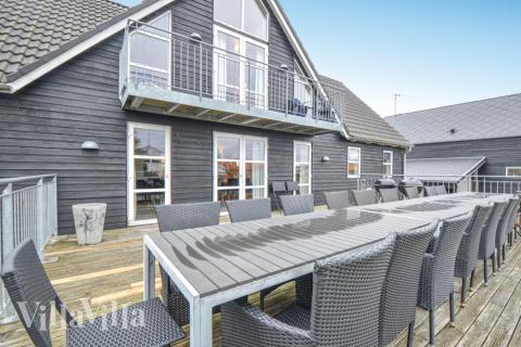 Flot sommerhus nr. 148 med god plads til op til 24 personer