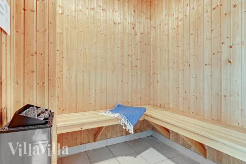 Nyd varmen i saunaen i luksushus nr. 247 til 20 personer