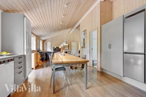 Opholdsrum med plads til 20 i luksushus nr. 247.