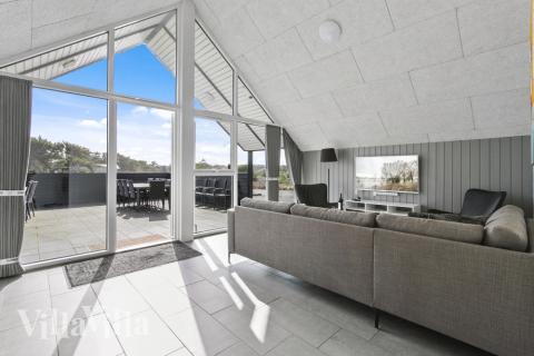 Sofahjørnet i luksushus 332 i Vestjylland.