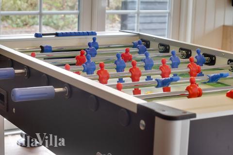 Aktivitetsrum i luksushus nr. 342 med 9 soveværelser og plads til 24 personer.