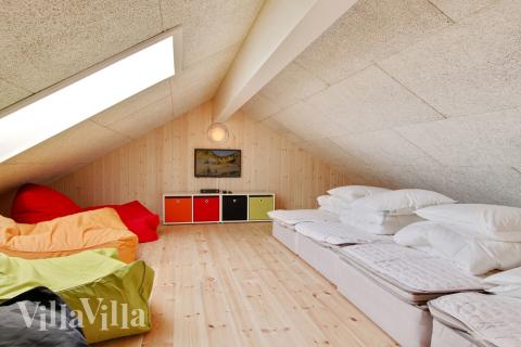 Nogle af de 16 sovepladser findes på hemsen i luksushus nr. 345