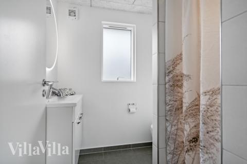 Ét af badeværelserne i luksushus nr. 348