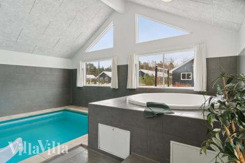 Nyd varmen i spaen i luksushus nr. 351 i Nordsjælland