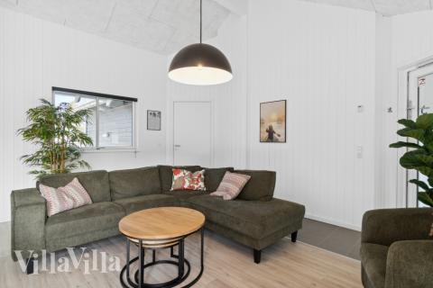 Sofahjørnet i luksushus 350 i Nordsjælland.