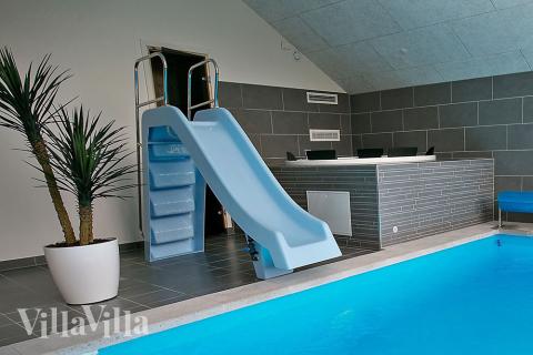 Nyd varmen i spaen i luksushus nr. 349 i Lolland/Falster/Møn