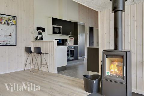 Køkkenet i luksushus nr. 349 er godt indrettet.