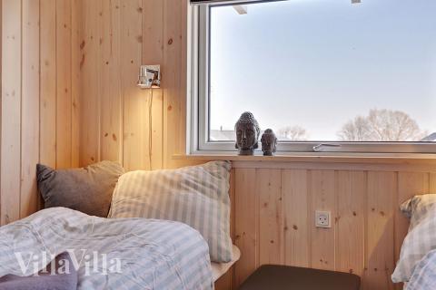 Et af de 5 soveværelser i luksushus nr. 349