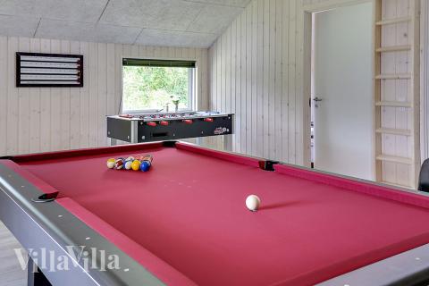 Aktivitetsrum i luksushus nr. 349 med 5 soveværelser og plads til 14 personer.