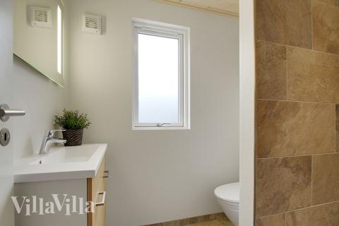 Ét af badeværelserne i luksushus nr. 358