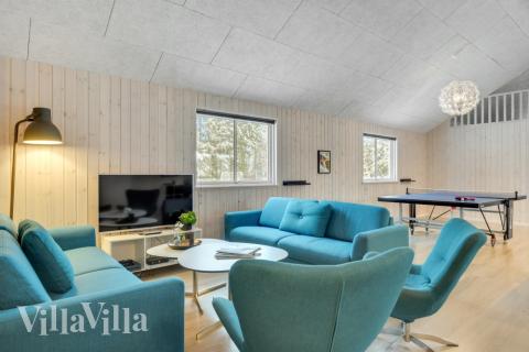 Aktivitetsrum i luksushus nr. 362 med 9 soveværelser og plads til 24 personer.