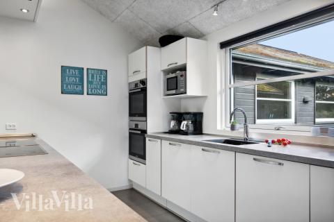 Køkkenet i luksushus nr. 371 er udstyrret, så I let kan lave mad til 21 personer.