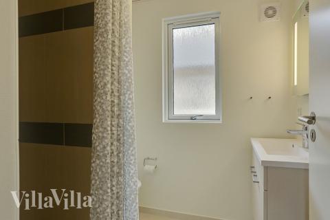 Ét af badeværelserne i luksushus nr. 379