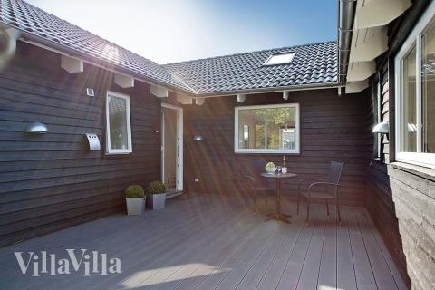 Flot sommerhus nr. 378 med god plads til op til 18 personer