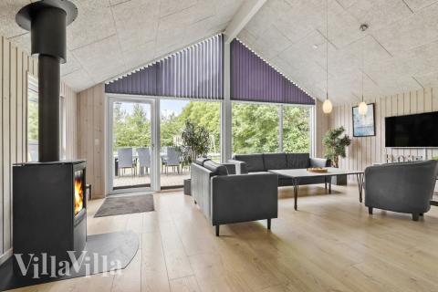 Sofahjørnet i luksushus 380 i Østjylland.