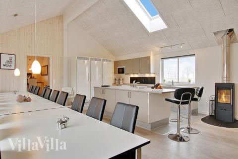 Det store lyse opholdrum i luksushus nr. 703 til 20.