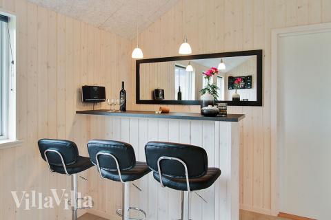 Sommerhus 712 er udstyrret med egen bar