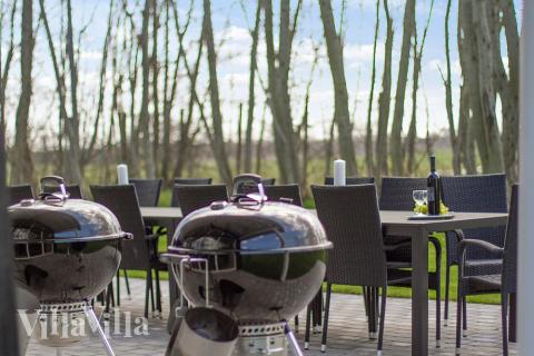 Luksushus nr. 712 har en dejlig terrasse med gode havemøbler til 18 personer.