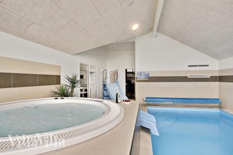 Nyd varmen i spaen i luksushus nr. 388 i Nordsjælland