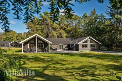 Dette skønne poolhus nr. 406 med plads til 24 personer ligger i Nordsjælland
