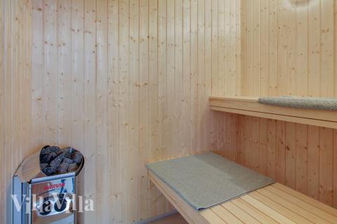 Nyd varmen i saunaen i luksushus nr. 407 til 22 personer