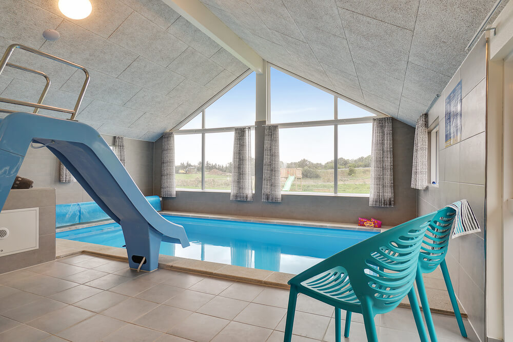 Den lækre pool i luksushuse nr. 417 til 14 personer