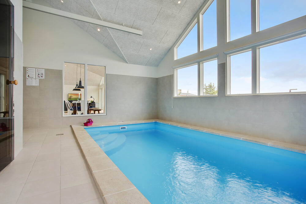 Den lækre pool i luksushuse nr. 411 til 14 personer
