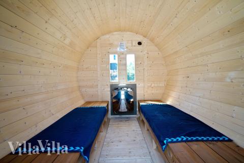 Nyd varmen i saunaen i luksushus nr. 412 til 24 personer