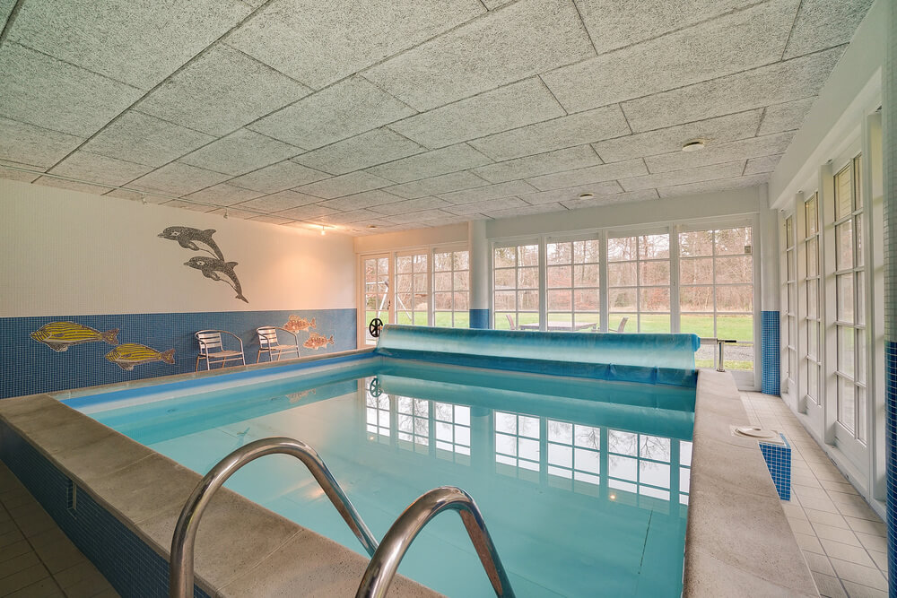 Den lækre pool i luksushuse nr. 414 til 22 personer
