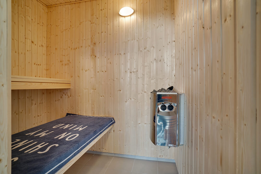Nyd varmen i saunaen i luksushus nr. 426 til 16 personer